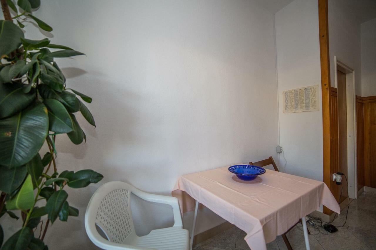 Apartmani Ina Povlja  Kültér fotó